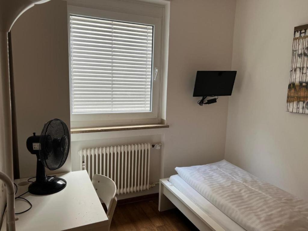 Hostel S16, Munich